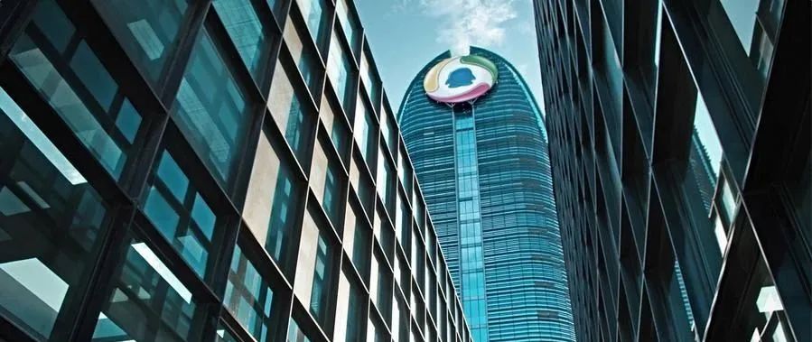 LPL季后赛“双败赛制”引发“公平”话题讨论