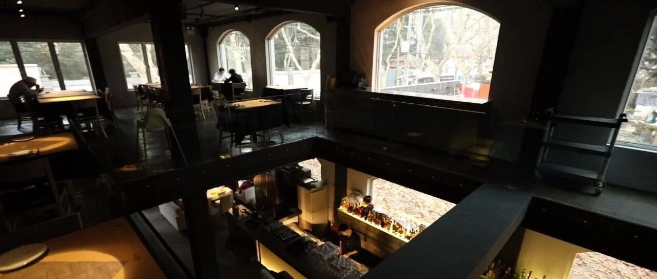 新一代梅赛德斯-奔驰长轴距C级轿车——创意邂逅味蕾