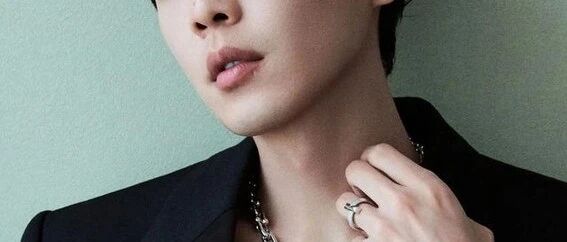 张若昀意外登上浪姐热搜!网友深扒才发现他和姐姐们的渊源这么深