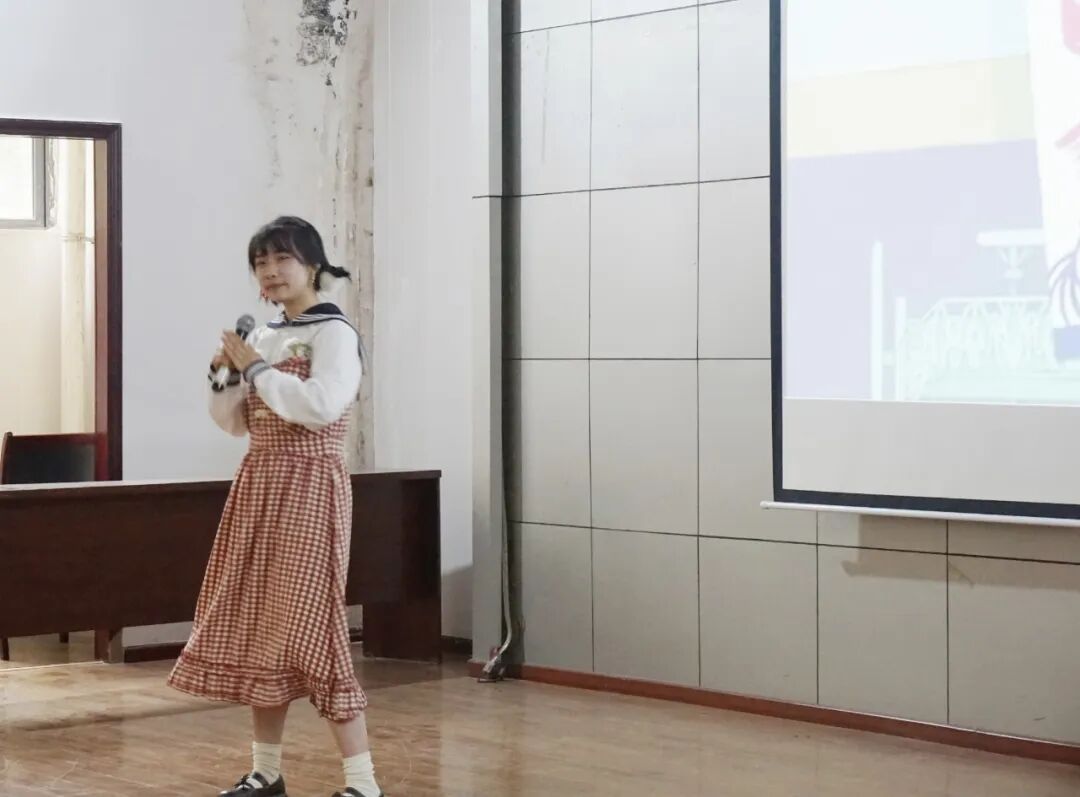 重庆大学第三届红白歌合战圆满落幕(重庆大学生合唱比赛)