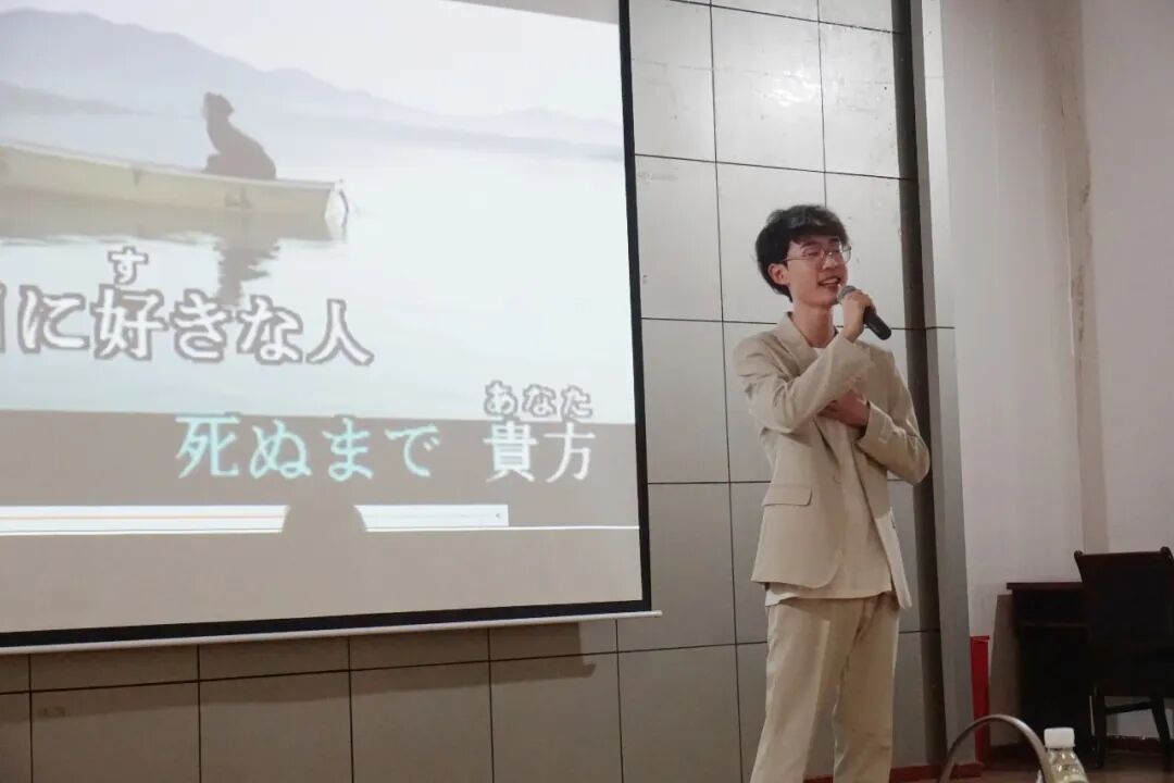 重庆大学第三届红白歌合战圆满落幕(重庆大学生合唱比赛)