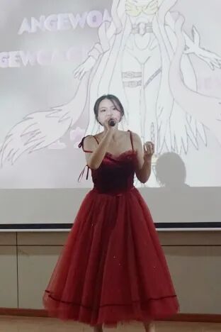 重庆大学第三届红白歌合战圆满落幕(重庆大学生合唱比赛)