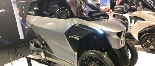 续航达300公里，不足1米宽的小汽车来了，该给堵车说拜拜了。。。