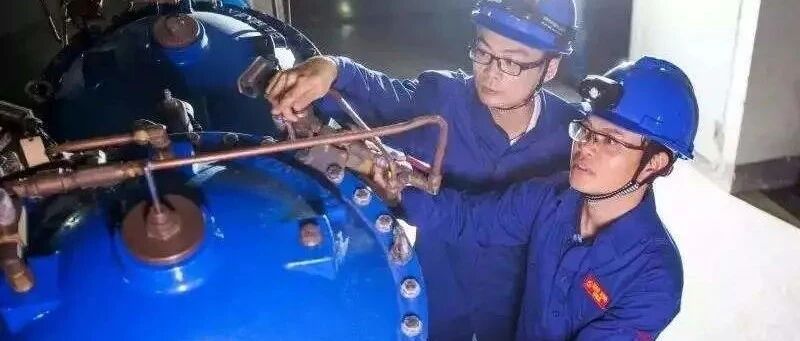 一线管理者(班组长）必须具备的“两面派”功夫！