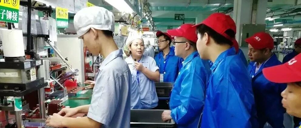 要想成为一名优秀班组长，必须做到：三会、五问、六三、七威