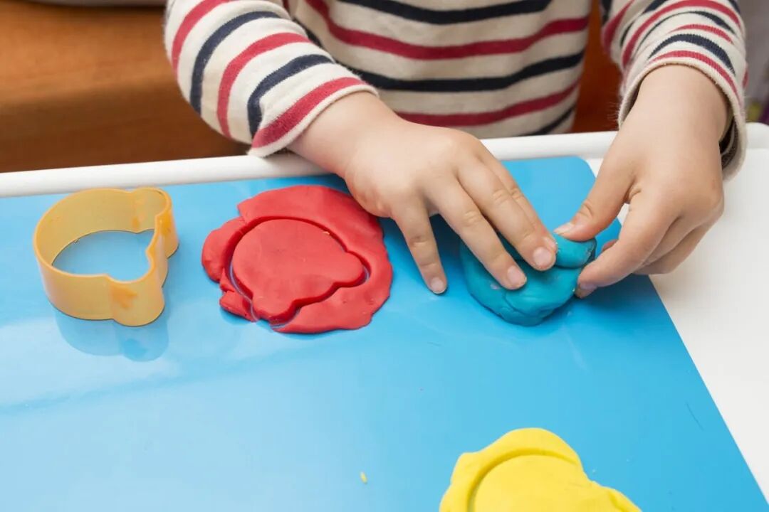 AED怎么自检0-12岁感统失调自检表及训练方法_https://www.jmylbn.com_新闻资讯_第4张