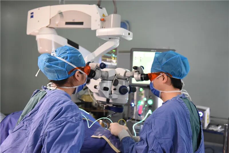 手术膜怎么用胎盘内的一层膜，竟在眼科手术中派上大用场！_https://www.jmylbn.com_新闻资讯_第3张