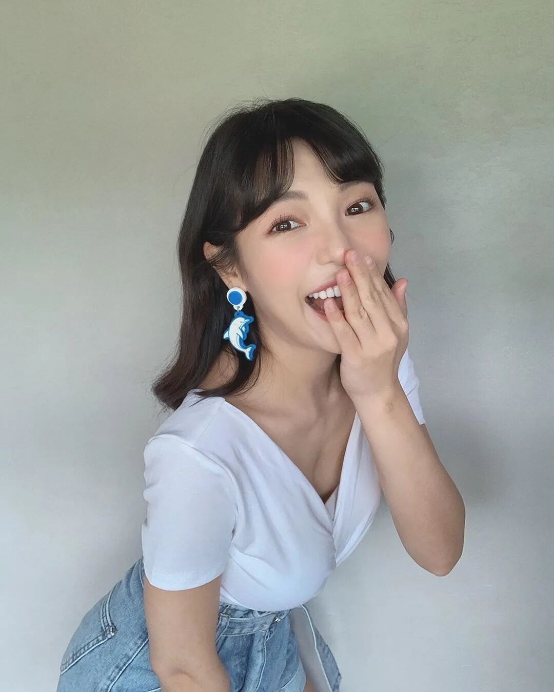 【美女】27岁女主持“柯基臀”太诱人，引发无数网友疯狂舔屏（组图） - 3