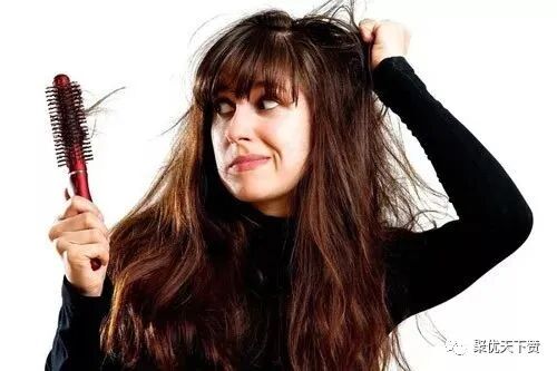 掉多少头发才算脱发？怎么预防？