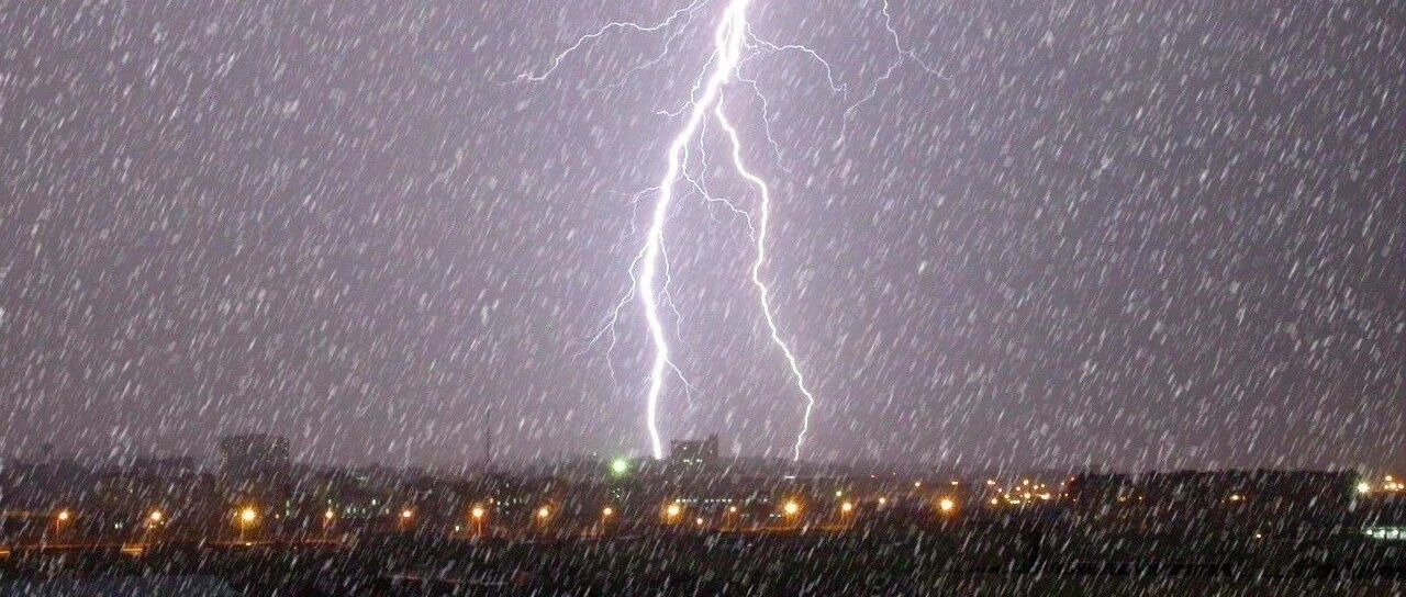 最近股市持续下跌，发生踩踏的几个原因