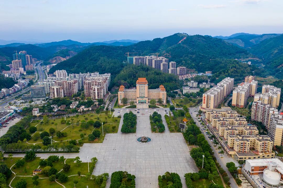 一座小城 | 悠然一生 自得其乐 肇房网_肇庆新楼盘_肇庆房产_肇庆二手