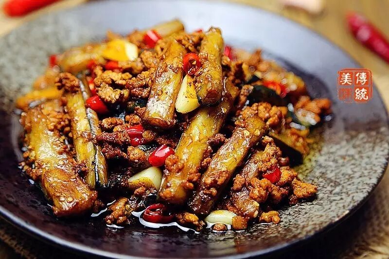 明天吃什么肉末烧茄子