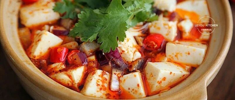 超简单!一锅滑嫩入味的下饭菜，浇上料汁，炖几分钟就做好了