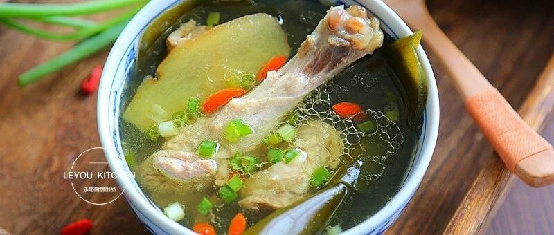 很适合秋天的一碗汤，滋补鲜美，做法看看就会，0难度！