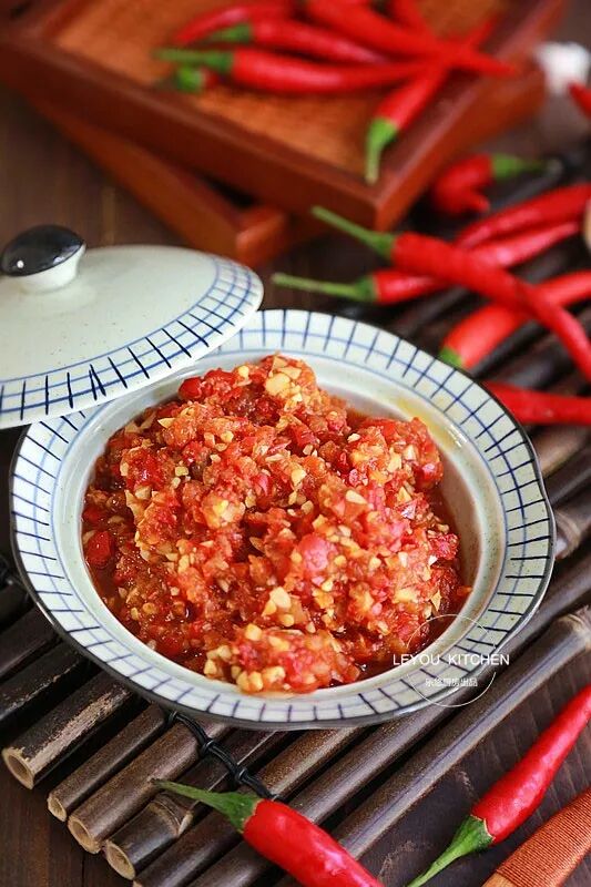 



正是做辣椒酱的好时候~
