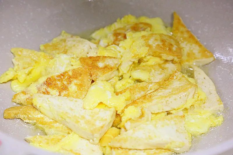 10分钟做道下饭菜,调味只要一勺盐就很好吃~-微信头条网 10分钟做道下饭菜,调味只要一勺盐就很好吃~