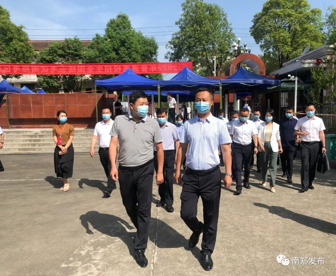 陕西汉中:王志伟检查2022年高考备考工作_温哥华_新闻_华人头条