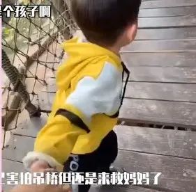 學化妝教程：鄧超曬與4歲女兒聊天記錄，暴露殘酷真相：不幸的人，用一生治愈童年 親子 第7張