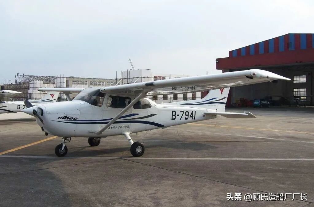 命丧螺旋桨下的飞行学员，记中飞院2013年机场地面事故的图5