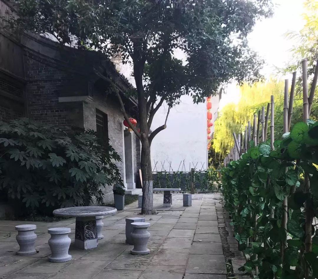 在台儿庄古城与客栈相遇,就像在古诗中安放的烟雨梦想 在台儿庄古城与客栈相遇,就像在古诗中安放的烟雨梦想