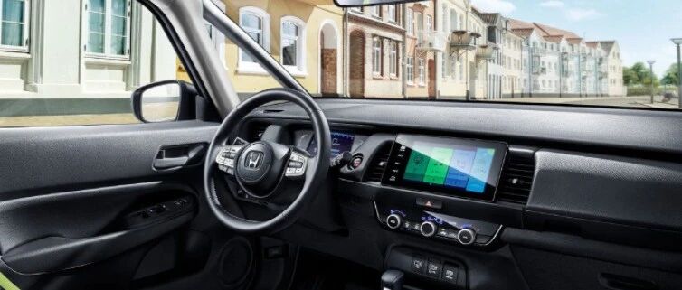 车小零件还贵！10万级别买得起修不起的三款车，你中招没？