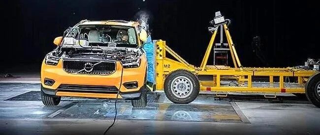 车身越硬就越安全？有时候可能更危险！