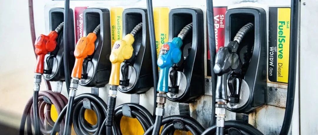 每次趁着汽油调价加油，真的能省钱吗？