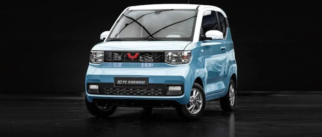 为啥宏光MINIEV能卖的跟老年代步车一样便宜？