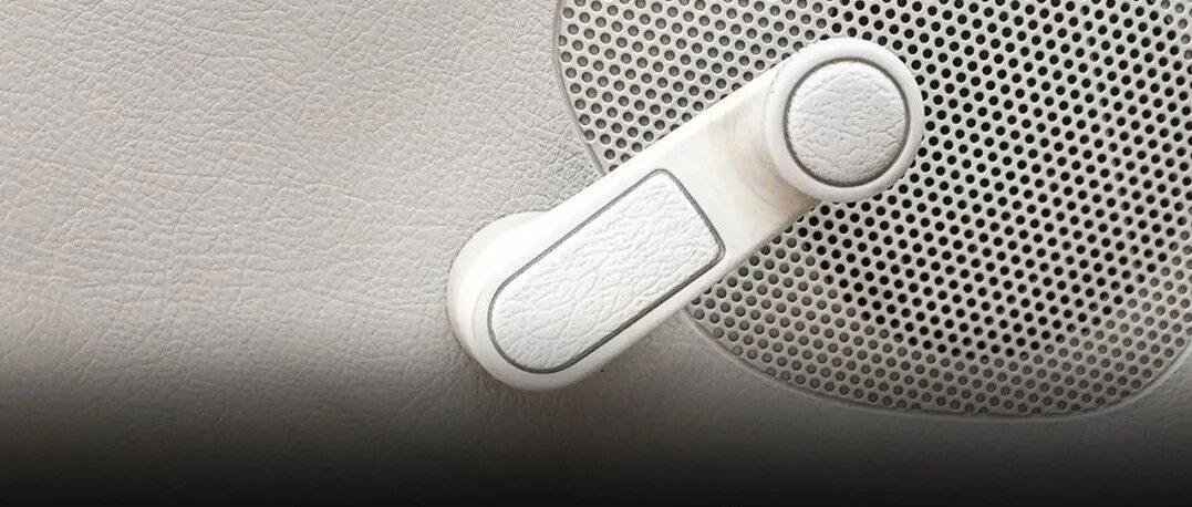 见过这11款汽车配置的人，还有小于30岁的吗？