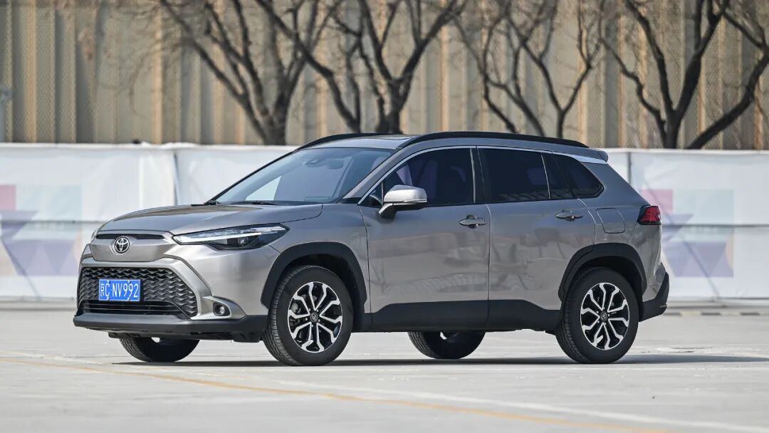 10万出头的丰田suv,开着咋样?-爱卡汽车爱咖号