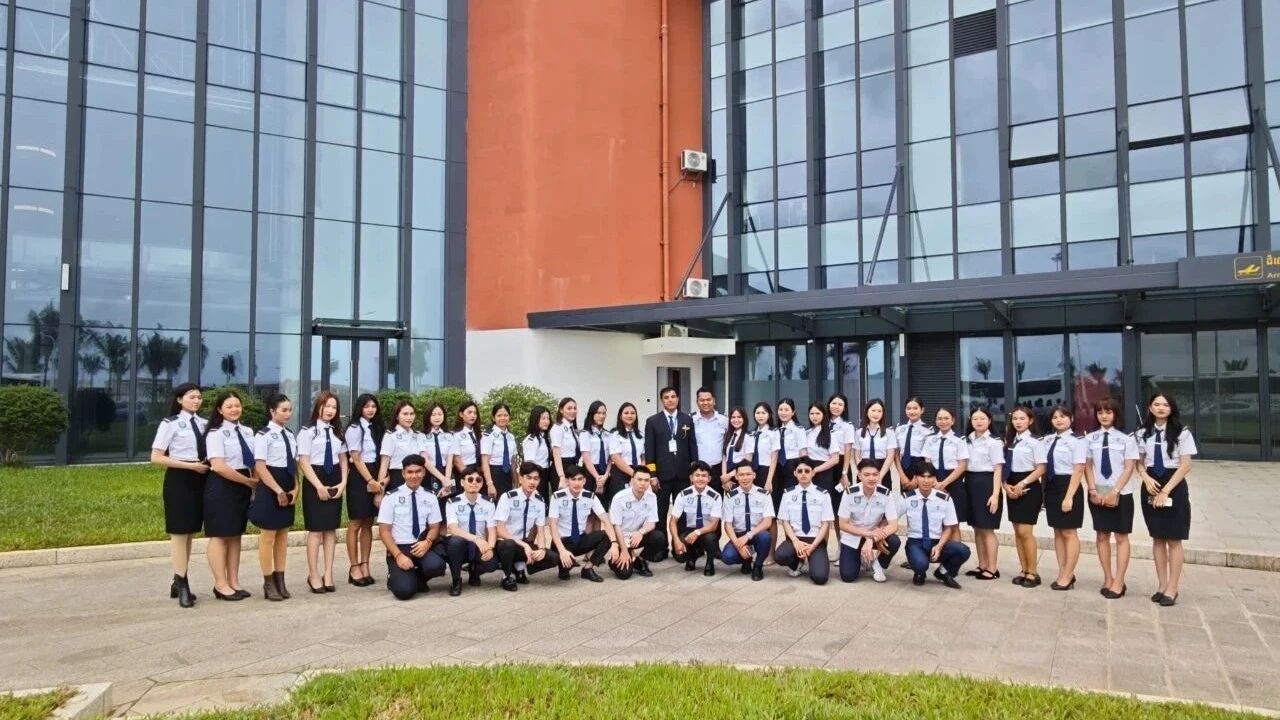 贝尔泰国际大学民航学院67名学生赴七星海国际机场开展专业实践学习