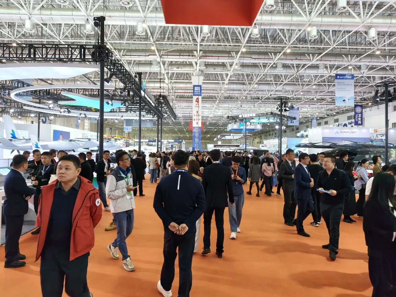 珠海航展收官！七星海国际机场作为唯一机场类展商，携合作伙伴闪耀2025 年亚洲通用航空展盛会