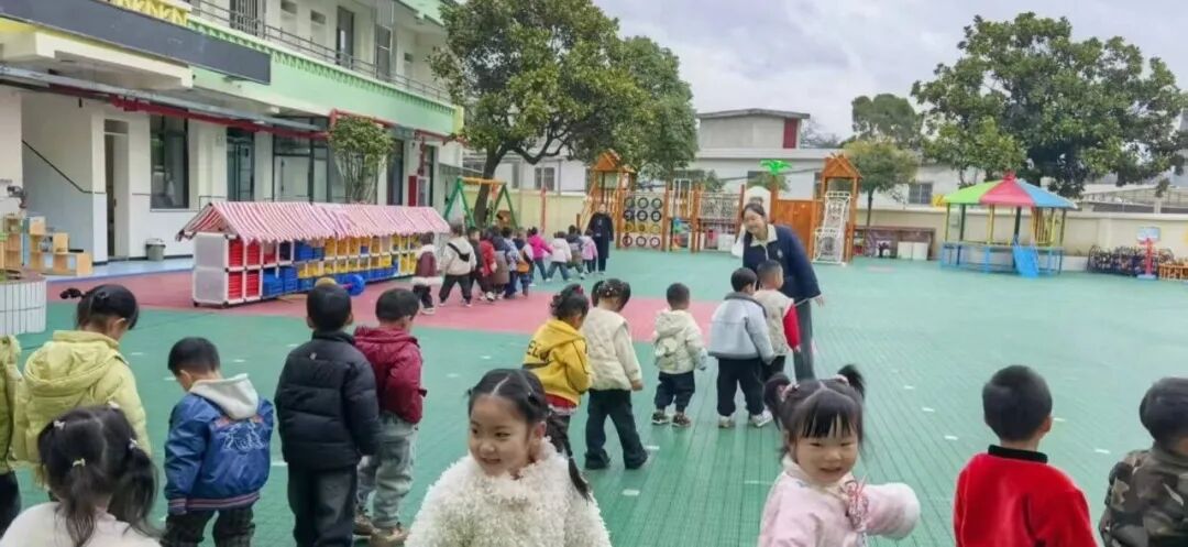 春启新程，逐梦启航！乌当区中小学今日开学