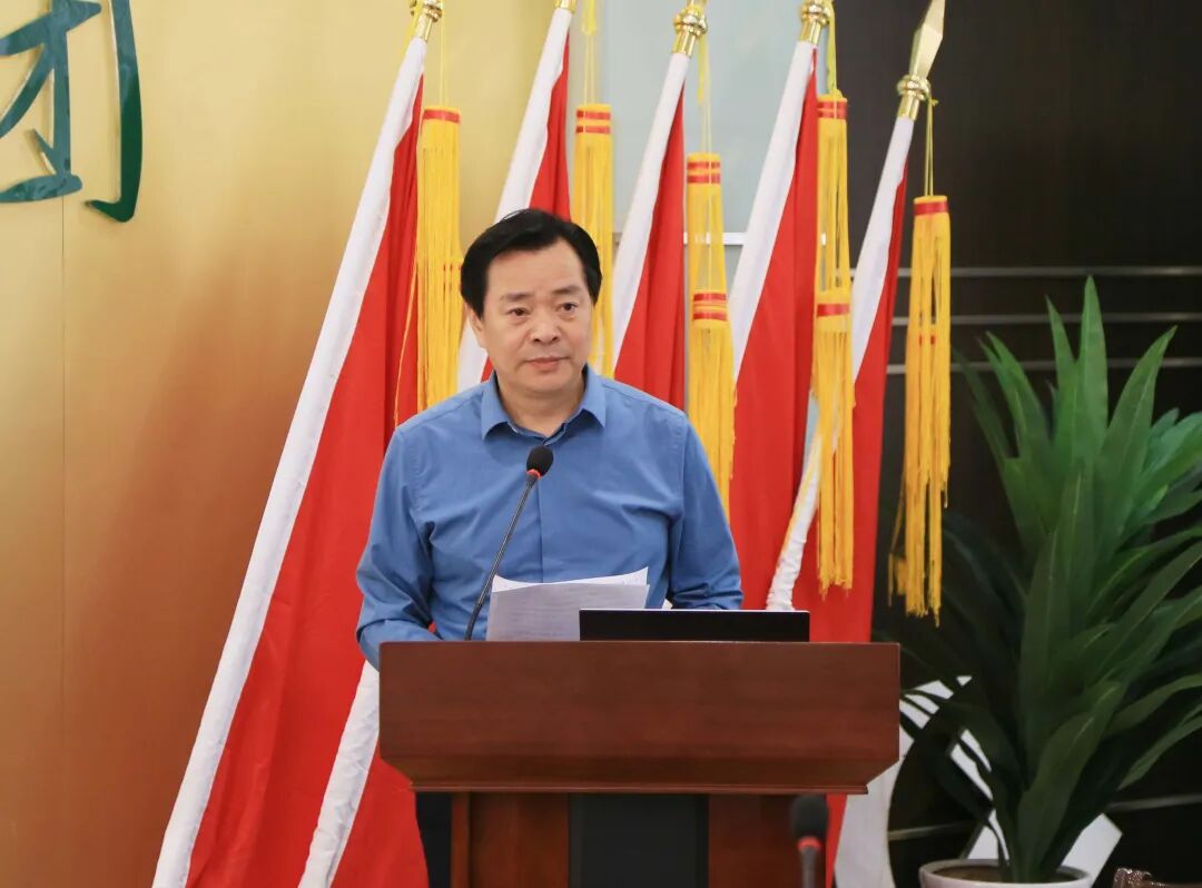 精英新闻-精英集团精英集团举办《这里走出新中国——西柏坡为什么“能”》主题讲座