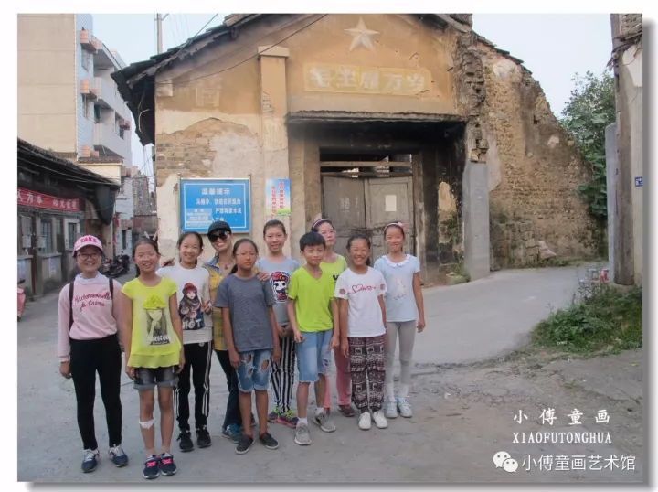 户外建筑写生:大童画班(五六年级) - 小傅童画艺术馆 - 小傅童画 户外建筑写生:大童画班(五六年级) - 小傅童画艺术馆 - 小傅童画