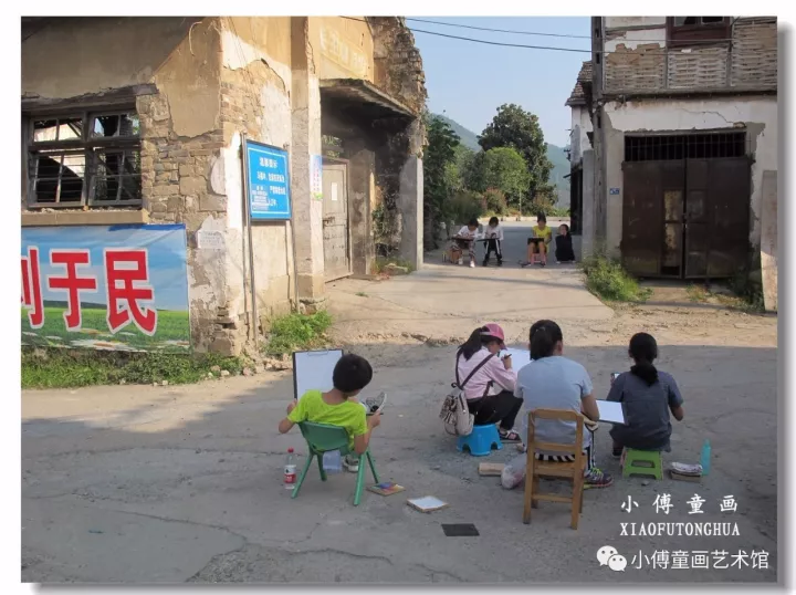 户外建筑写生:大童画班(五六年级) - 小傅童画艺术馆 - 小傅童画 户外建筑写生:大童画班(五六年级) - 小傅童画艺术馆 - 小傅童画