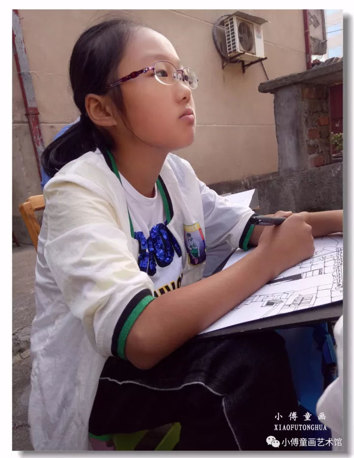 户外建筑写生:大童画班(五六年级) - 小傅童画艺术馆 - 小傅童画 户外建筑写生:大童画班(五六年级) - 小傅童画艺术馆 - 小傅童画