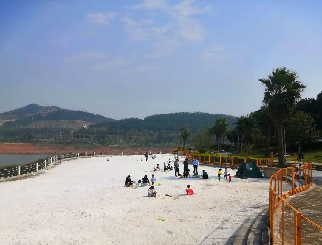 郴州石盖塘沙滩公园,与仙岭湖体