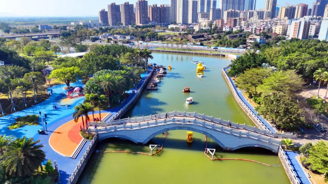 平沙镇召开镇党委扩大会议传达学习贯彻省委常委会会议精神和市委区委