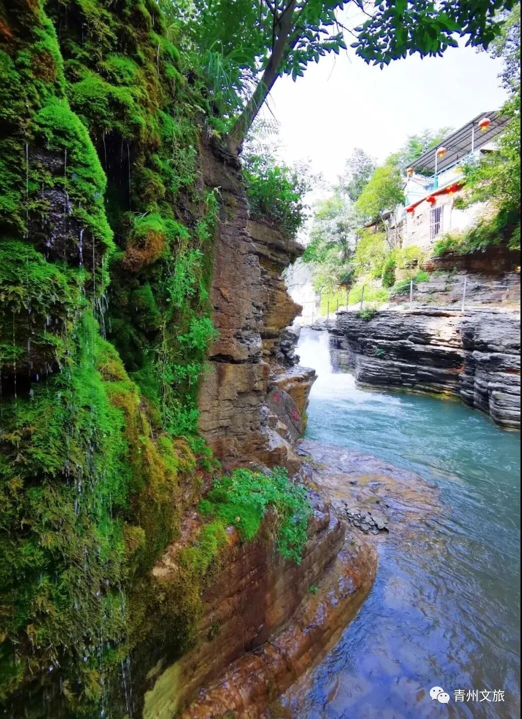 地【山东青州市庙子镇北崔崖风景区】景区电话:0536——3788288(手机