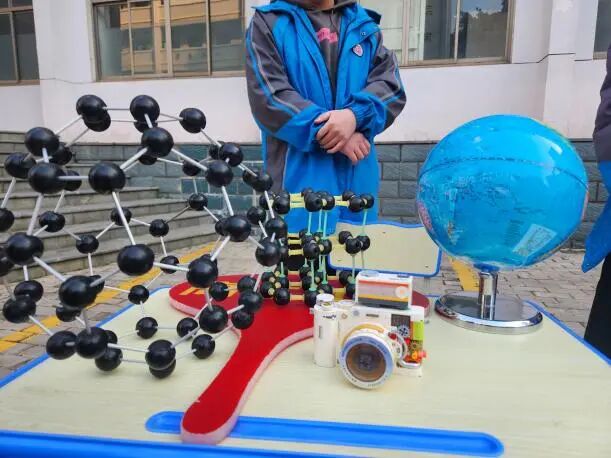 科技筑梦 创想未来——赣州一中首届科创节系列活动之科创作品展