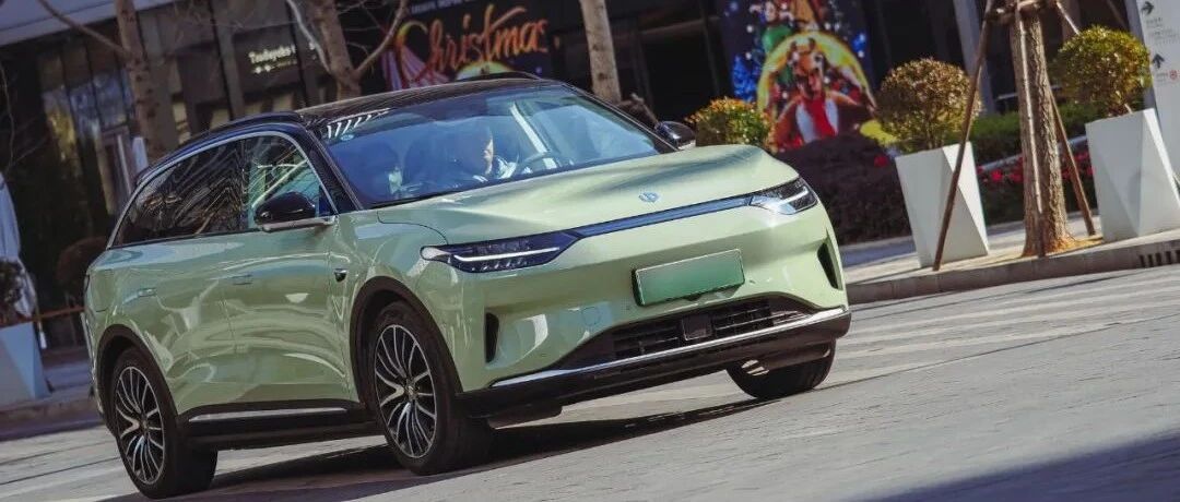 春卷又开车：试驾向摄影同事推荐的零跑C11