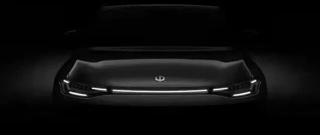 春卷又开车：零跑C01，这车值得等等~