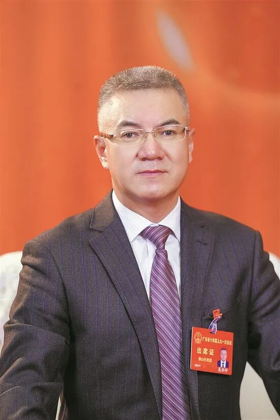 省人大代表吴兴印:为法治建设鼓与呼 做群众心声代言