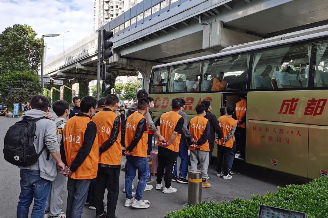 坚决守护网络安全  全方位营造清朗安靖网络空间