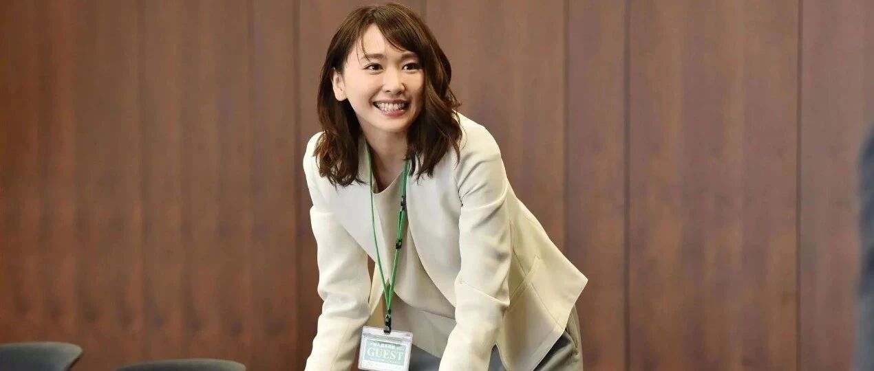 跟年薪70万的95后聊了聊，我发现老实工作真的太耽误赚钱了