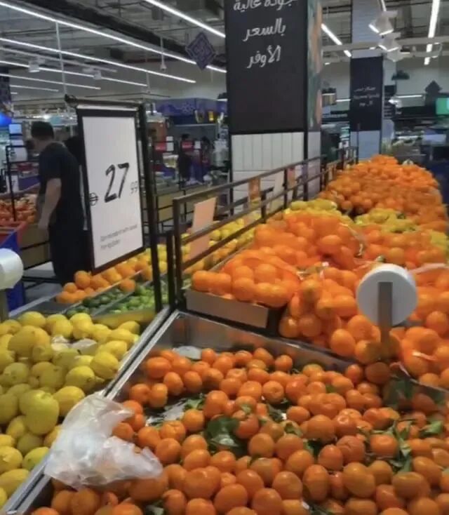 小唐所在商场的超市 受访者供图