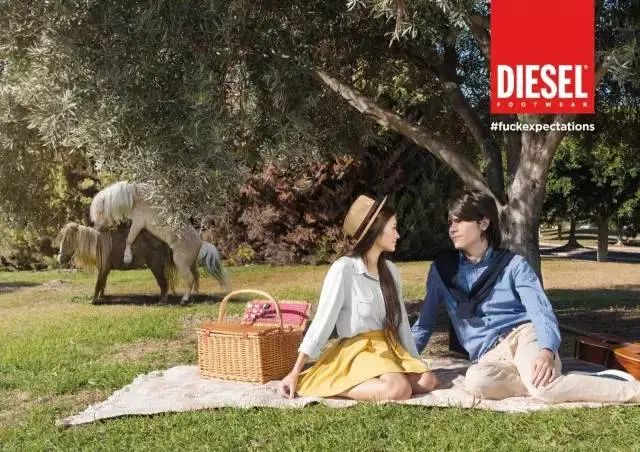 抱着学习的心,看 Diesel 这些年做的“性启蒙”广告【海报合集】