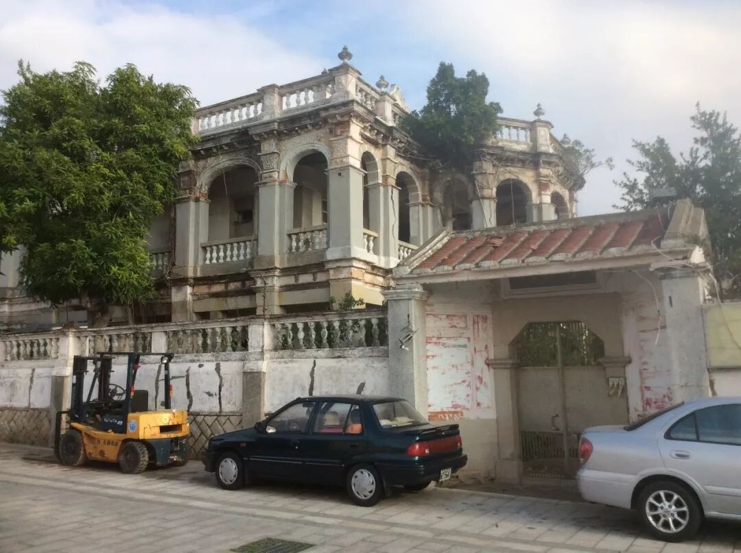 



山外的厝，厦门的婆，邓丽君的小枕头 | 金门处女行之二
