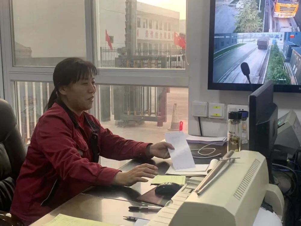 墙裂推荐（新的起点,新的征程,愿你不负韶华）不负韶华开启新征程，(图2)